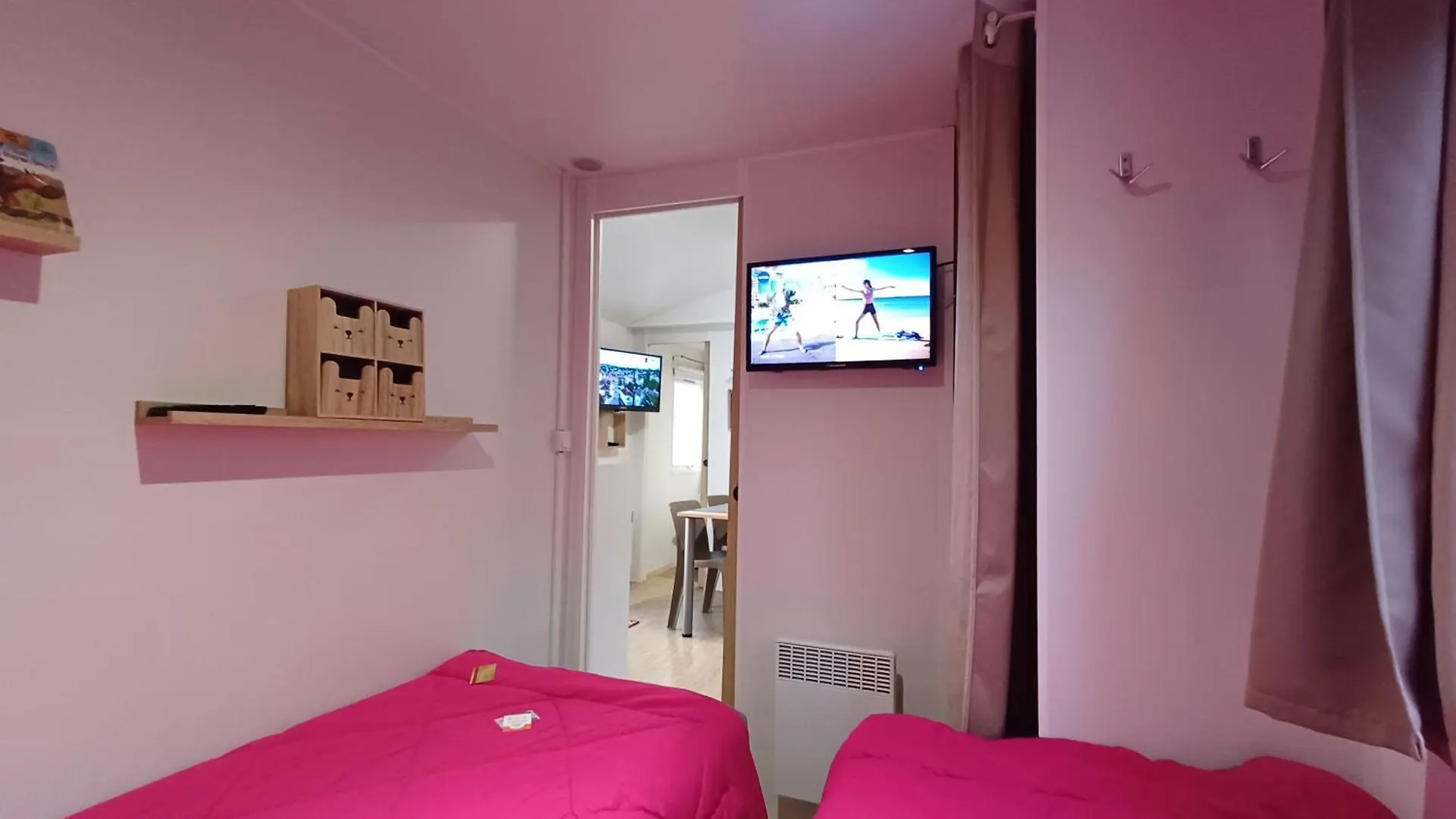 Mobilhome Camping Ernest Renan Louannec France